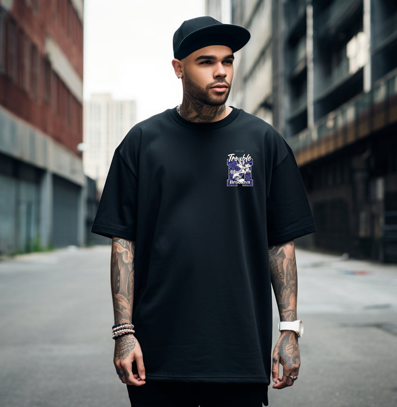 CAMISETA OVERSIZED - TROUBLE